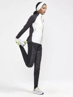 Craft Women's ADV SubZ Lumen Jacket 2.0 9 Craft Women's ADV SubZ Lumen Jacket 2.0 -Hoka Store 1911321 895992 ADVSubZLumenJacket2W Closeup7 Preview