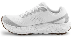 Topo Women's Ultraventure 3 Eco 10 Topo Women's Ultraventure 3 Eco -Hoka Store W068.Natural White 05