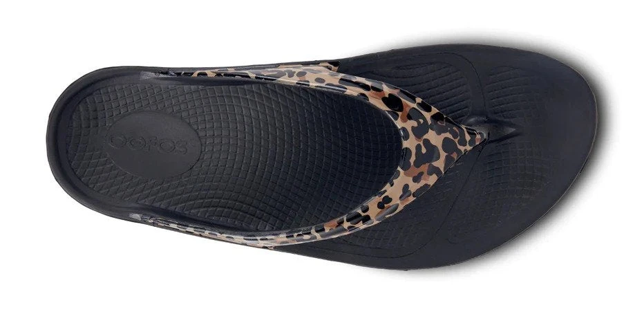 Oofos Women's OOlala Limited Sandal - Black/Leopard (1403) 4 Oofos Women's OOlala Limited Sandal - Black/Leopard (1403) - Image 4